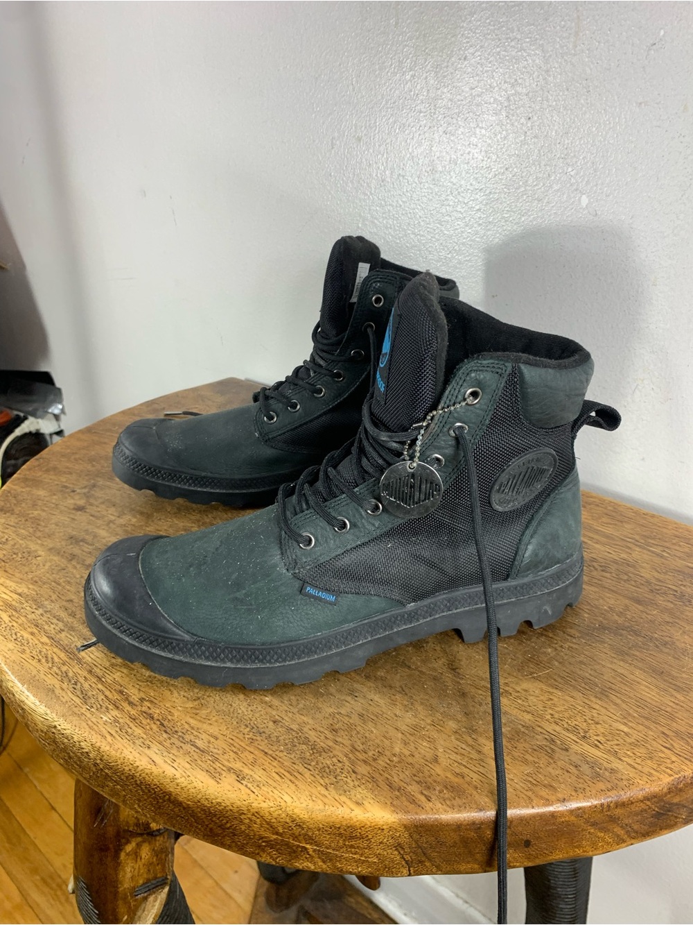 Palladium Waterproof Boots Black Leather & Nylon EU 43 US Men’s 10